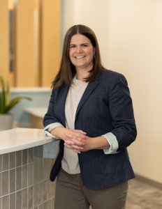 Dentist Danielle Gulis, DMD Headshot